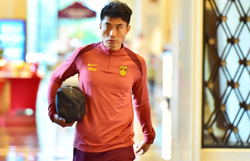 伊夫, 来几年国足, 佩雷拉 伊夫, 来几年国足, 佩雷拉