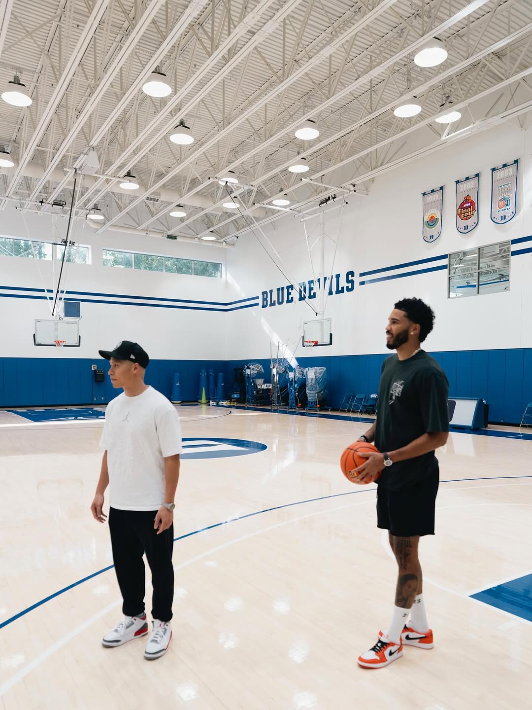 助攻, 了右脚跟腱, 迷分享 助攻, 了右脚跟腱, 迷分享